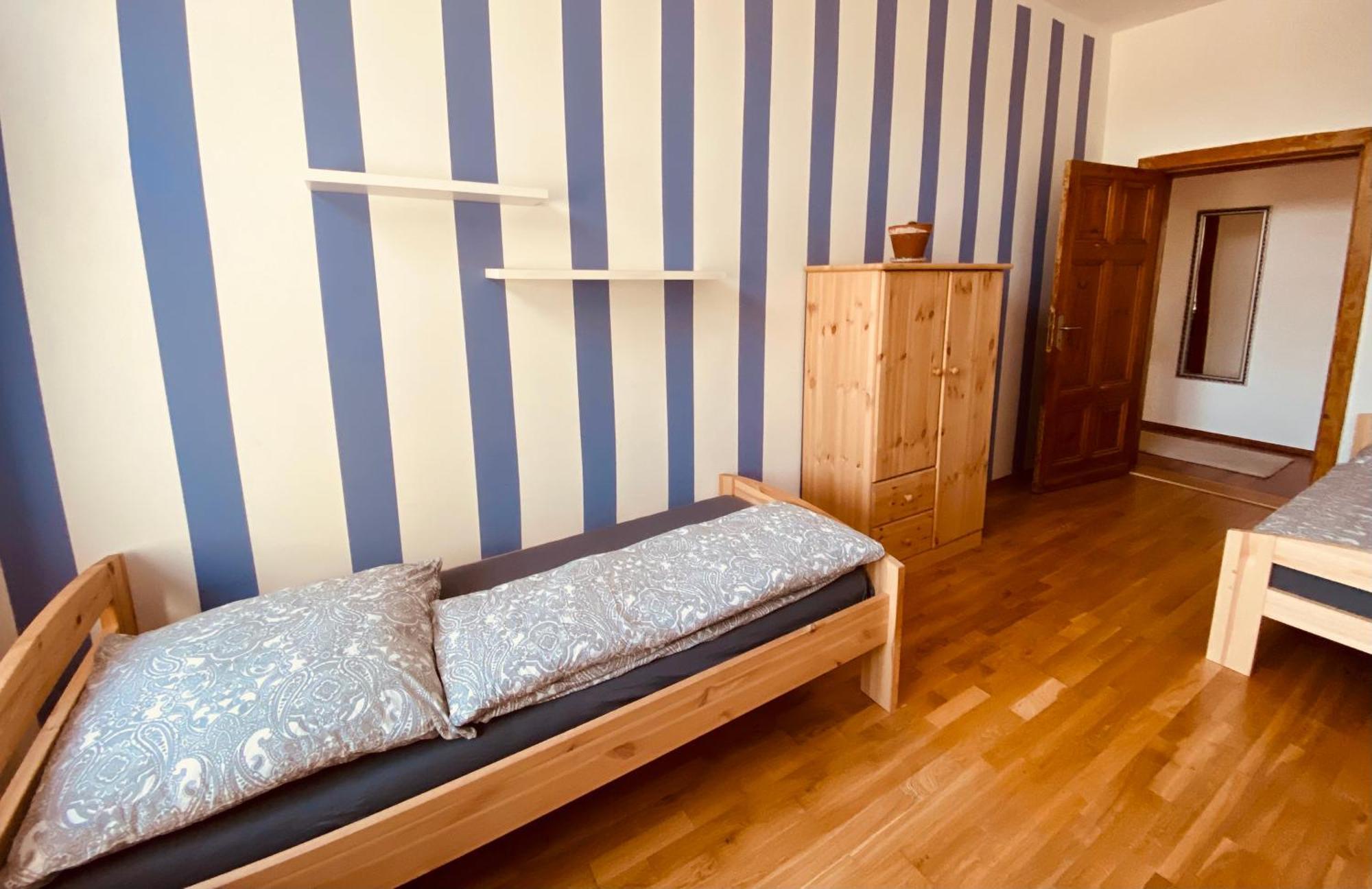 Moderne Wohnung In Eberswalde Room photo
